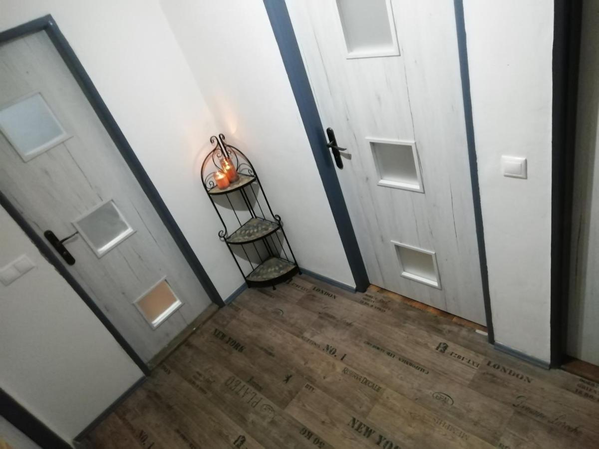 Liptovský Mikuláš Gravity Chalet מראה חיצוני תמונה